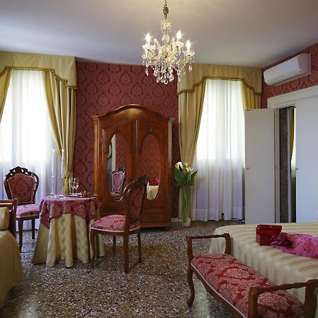 B&B Al Palazzetto Venezia Eksteriør bilde