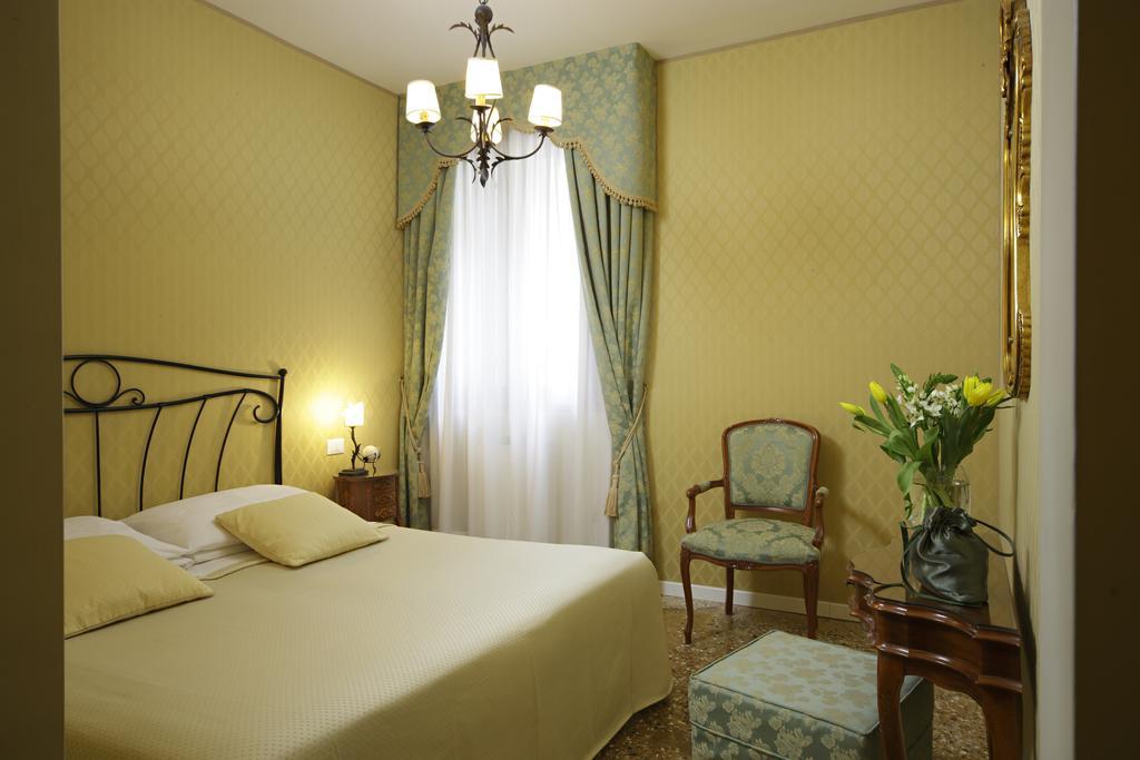 B&B Al Palazzetto Venezia Eksteriør bilde