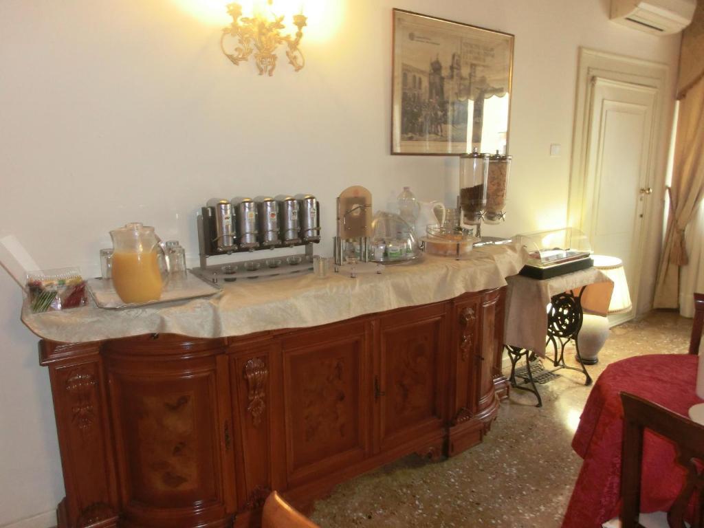 B&B Al Palazzetto Venezia Eksteriør bilde